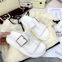 High version of McQueenˉthick-bottomed word slippers 2022 summer wear open-toed buckle sandals flat bottom casual sandals for women