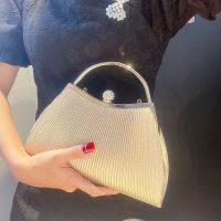 Hot selling pleated diamond-encrusted bag female crossbody satchel 2022 new cheongsam temperament banquet clutch