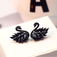 【YF】☽♦ஐ  Exquisite Stud Earrings Prevent Allergy Personality Fashion Womens