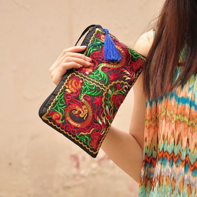 Women Ethnic National Retro Butterfly Flower Bags Handbag Coin Purse Embroidered Lady Clutch Tassel Small Flap Summer Sale Cross Body Shoulder Bags