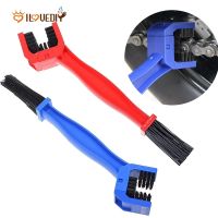 Universal Bike or Motorcycle Chain Cleaning Brush / Bicycle Chain Washer / Outdoor Road MTB Cycling Chain Gear Grunge Scrubber Cleaner Tools