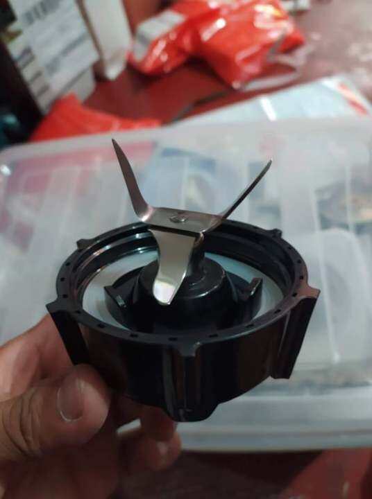 OSTER OSTERIZER BLENDER BLADE ASSEMBLY REPLACEMENT WITH RUBBER GASKET