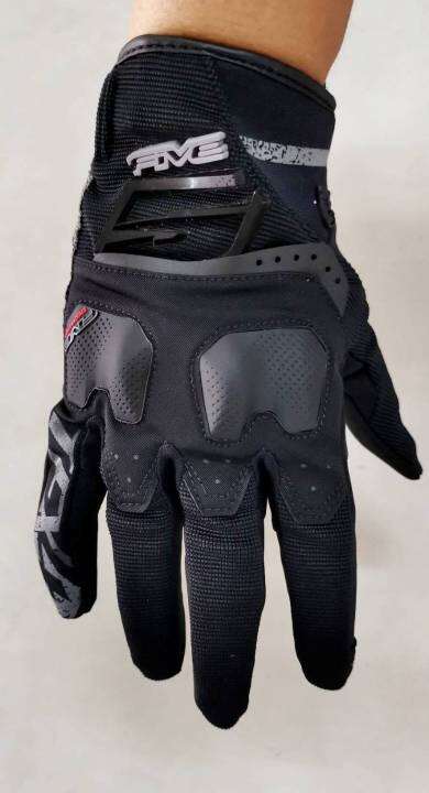 ถุงมือการ์ด-five-glove-tfx4-black-น้ำหนักเบา-ใส่นุ่มสบายมือ