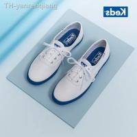 【รองเท้า】 keds chillax seasonal รองเท้าผ้าใบลําลองสีขาว Christmas Gift