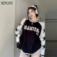 Xiyuyuyi การออกแบบขนแกะเสื้อกันหนาวแบบถักอเมริกาแบบย้อนยุคใหม่2023สีคมชัดความยาวกลางหลวม
