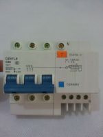 3P Dz47le 32a 400V ~ กระแสไฟที่เหลือเบรกเกอร์ที่มีการป้องกันกระแสเกินและการรั่วไหล