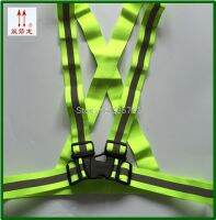 new protective safety vest clothing adjustable reflective vest in the dark use for outdoor working and sporting safety