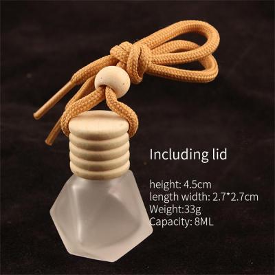 【DT】  hotCar Hanging Glass Bottle Empty Perfume Aromatherapy Pendant Refillable Diffuser Air Fresher Fragrance Ornament Car Accessories