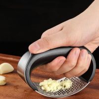 ETX1 Pcs Stainless Steel Garlic Press Crusher Manual Garlic Mincer Chopping Garlic Tool Fruit Vegetable Tools Kitchen Accessories