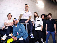 โปสเตอร์ Maroon5 มารูนไฟฟ์ Adam Levine แอดัม เลอวีน รูปภาพขนาดใหญ่ ของขวัญ Poster ของแต่งบ้าน ของแต่งห้อง โปสเตอร์ติดผนัง โปสเตอร์ติดห้อง 77poster