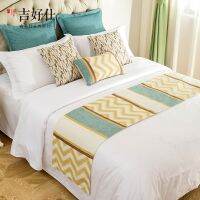 European Chenille Jacquard Wave Bed Flag Towel Hotel Linen Table Flag Runner Bed Cupboard Dining Wedding Party Decor