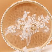 ；‘。、’ 1Pc Wedding Decor Wood Lace Ring Holder Party Decoration Anniversary Proposal Rings Pillow Cushion With Pearls Embroidery Flower