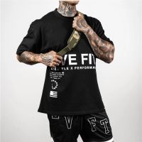 LVFT LIVE FIT 2022ใหม่ Gym Tees Tops ฟิตเนส Mens Oversize T เสื้อ Hip Hop กลางแจ้ง Streetwear หลวมแขนสั้นเพาะกายเสื้อผ้า