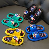 Astronaut children slippers summer boy cartoon antiskid soft bottom 3 to 11 years old boy cuhk child cool slippers that occupy the home