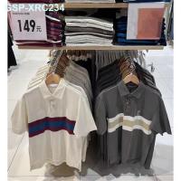 ♝UNIQLO เสื้อโปโลลำลองคู่แขนสั้นสำหรับทั้งหญิงและชาย449446เสื้อยืดแบบหลวมลายทางสำหรับวันฤดูร้อน