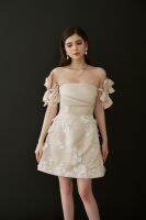 MAVEN - Váy cúp ngực đính kết cườm và hoa trang trí nơ Kylie Dress