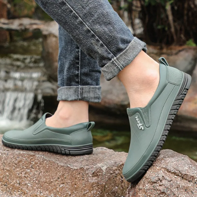 slip over rain shoes