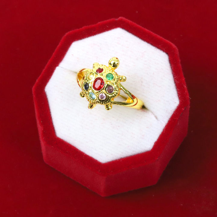 แหวนทอง-แหวนหุ้มทอง-ไม่ลอกไม่ดำ-แหวนทอง-1บาท-แหวน-ลายเต่าประดับพลอย7สี-แหวนทองปลอม-เครื่องประดับ-ทองเหมือนแท้-ทองโคลนนิ่ง