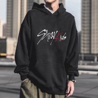 {Qinqin clothing}ฮาราจูกุสไตล์เกาหลี Kpop Straykids Stray เด็กอัลบั้มผู้หญิงเสื้อ H Oodies แฟชั่นเกาหลีเย็บปะติดปะต่อกันแขนยาว Streetwear