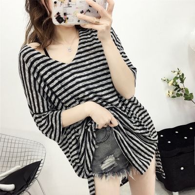 COD DSFDGDFFGHH Womens Casual Striped Plus Size Blouses Classic Oversized Stripes Loose Fit Tee V-Neck Short Sleeves Side Split Big Loose Tops Large Size T-shirt Maternity Pregnancy T-shirt Fashion Big Size Pajamas Nightwear