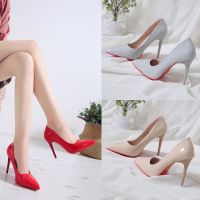 [COD] Suitable for 2019 spring new heel shoes feminine shallow mouth pointed professional net red patent leather