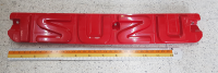 Logo ISUZU กระจันหน้า 2020 งานพลาสติก 37*6 cm สีแดง