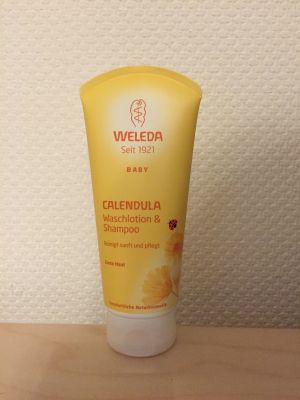 ⚡️AA German purchasing agent weleda calendula shampoo and body wash 2 in 1 200ML