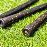 ：“{—— 13Pcs/Lot Golf Grip Club Ironwood Grip  Golf Club Head Covers