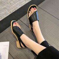 2021Flip Flops Block Heel Sandal 2021 New Arrival Round Toe Heels Plus Size 42 Fashion Leather Shoes Comfy Yellow Black White Heels