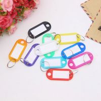 1pcs Plastic Keychain Key Fobs Luggage ID Tags Labels Key Rings With Name Cards Key Chain Keyring Accessories Random Color Key Chains