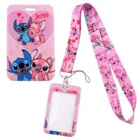 [ใหม่] YQ776 Disney Stitch และ Pink Angel Lanyard Travel ID Card Cover Badge ผู้ถือพวงกุญแจการ์ตูนสายคล้องคอสายโทรศัพท์ Lariat