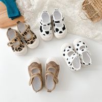 COD DSFGERERERER Baby Girls Canvas Shoes Childrens Leopard Print Wrapped Head Casual Soft Shoes Kids Casual Flat Shoes