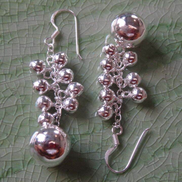 earrings-beautiful-thai-dangle-ball-sterling-silver-วงกลมห้อยสวยงาม-ห้อยตำหูเงินขาวสเตอรลิงซิลเวอรใช้สวยของฝากที่มีคุณค่า-ฺชาวต่างชาติชอบมาก