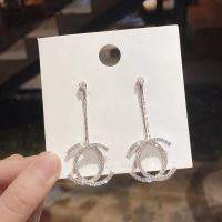 Fashion earrings ต่างหูเงินแท้925 เวอร์ชั่นเกาหลีแฟชั่น Style รูปแบบใหม่ (สินค้าพร้อมจัดส่ง)