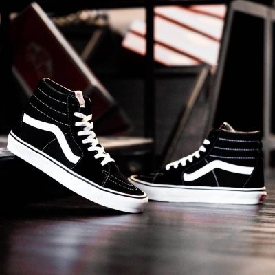 Vans Sk8 Classic Hi Black/White พร้อมกล่องในไทย (ทักข้อความเช็คของก่อนสั่ง)