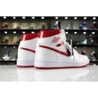 AJ 1 R High OG Metallic Red WhiteVarsity Red 555088-103