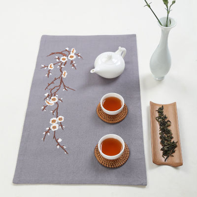（HOT) ผ้าคาดโต๊ะสไตล์จีนผ้าคาดโต๊ะสไตล์ญี่ปุ่นแผ่นรองโต๊ะน้ำชาผ้าสไตล์เซนลายปักดอกพลัม