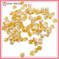 LUCKY HAIRACC 100 PCS ลูกเป็ดลูกปัด ลูกปัดแก้วรูปสัตว์ สีเหลืองทาเล็บ สัตว์สัตว์สัตว์ ลูกปัดเป็ดแก้ว ทำเครื่องประดับ DIY กระจกสำหรับผู้หญิง ลูกปัดแก้วหลวมทำด้วยมือ กำไลข้อมือสร้อยข้อมือ