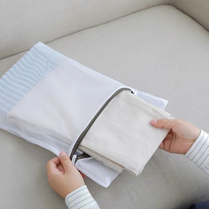 ถุงซักผ้าตาข่าย-5-ชิ้น-สีขาว
