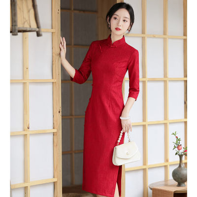 Luo Shibo แต่งงาน Cheongsam สีแดงแขนยาวลูกไม้เจ้าสาวแต่งงานขนมปังชุดย้อนยุคสาธารณรัฐจีนสไตล์กลับประตูชุดราตรี