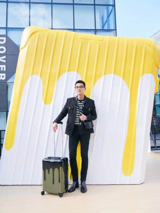 Rimowa Luggage Hong Kong Duty Free Shop Promotion Promotion Promotion