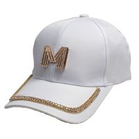 【Explosion umbrella】  จดหมาย M ผู้หญิง39; S Bling หมวกเบสบอลสุภาพสตรีแฟชั่นหมวกด้วย Rhinestones Snapback หมวกฮิปฮอปสีดำสีขาว