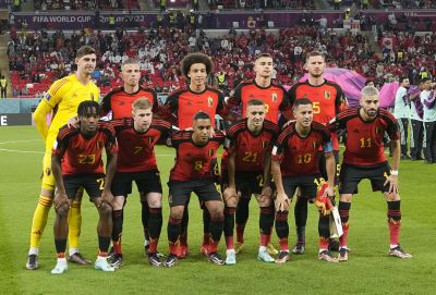 โปสเตอร์ ทีมชาติเบลเยียม Belgium ฟุตบอลโลก 2022 Qatar กาตาร์ โปสเตอร์ขนาดใหญ่ วินเทจ Minimal มินิมอล วินเทจ ตกแต่งผนังบ้าน แต่งห้อง แต่งร้าน 77poster