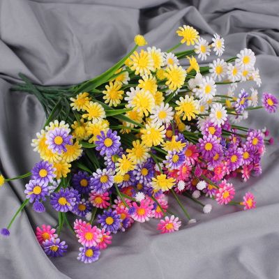 Artificial plastic small daisy imitation town fake flower garden wedding decoration artificial bouquet party outdoor decoration