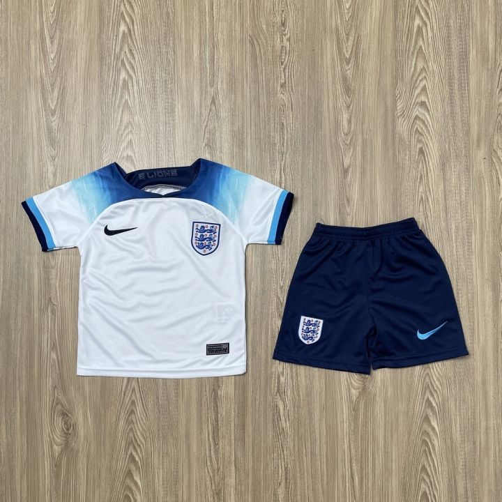 ชุดฟุตบอลเด็ก-ทีม-english-ซื้อครั้งเดียวได้ทั้งชุด-เสื้อ-กางเกง-ตัวเดียวในราคาส่ง-สินค้าเกรด-aaa
