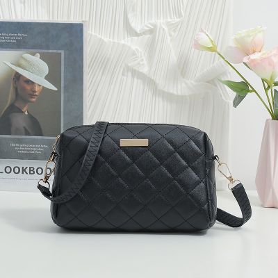 Fashion Ladies Crossbody Bags New Makeup Bag Women Trend Lingge Embroidery Camera Shoulder Bag 2022 Design Small Messenger Bag