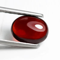 2.30 ct โกเมน (Garnet) สีแดงอมส้ม ทรงไข่หลังเบี้ย