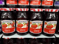 Smuckers สมัครเกอร์ แยมสตรอเบอร์รี่ strawberry preserves ขนาด 340 กรัม