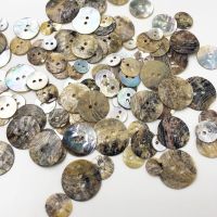 50 pcs 9mm/12mm/13mm/15mm/18mm/20mm Natural Shell Sewing Buttons Color Japan Mother of Pearl MOP Square Shell PT294 Haberdashery