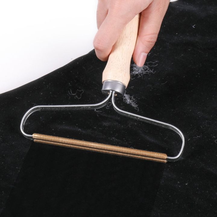 portable-pet-hair-remover-brush-manual-lint-roller-cat-comb-sofa-clothes-cleaning-tool-carpet-wool-coat-sweaters-ball-knitting